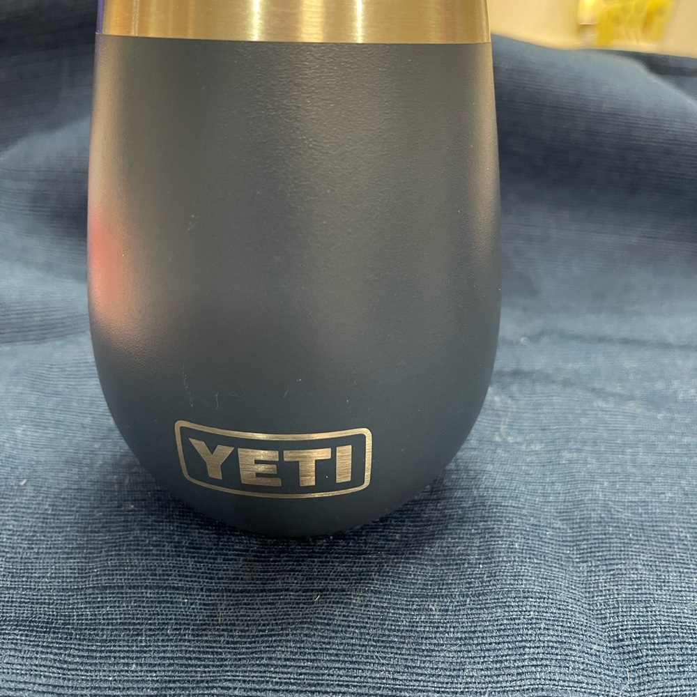 Yeti Wine Tumbler